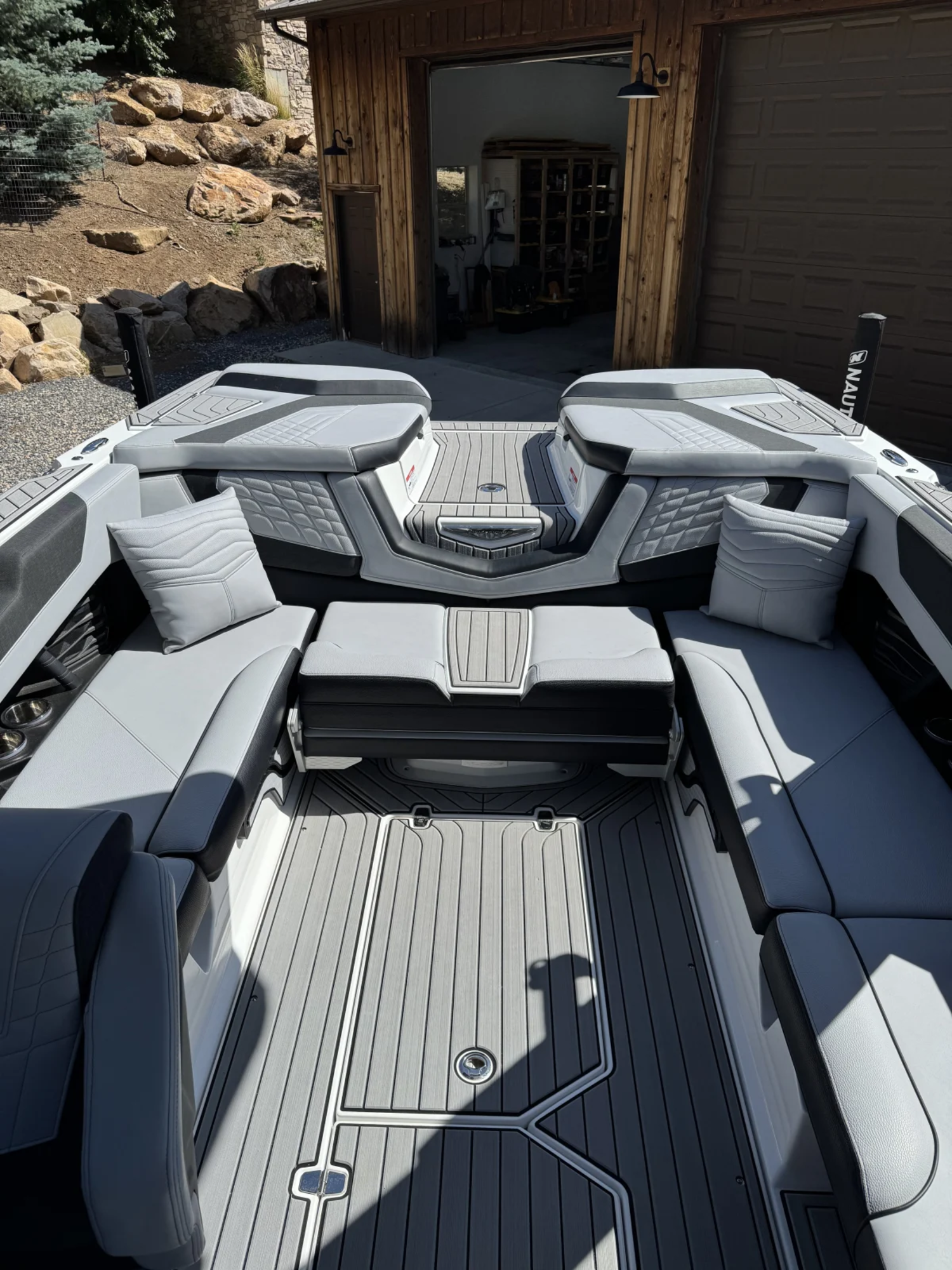 2024 Nautique G23 with Supercharged ZZ8S