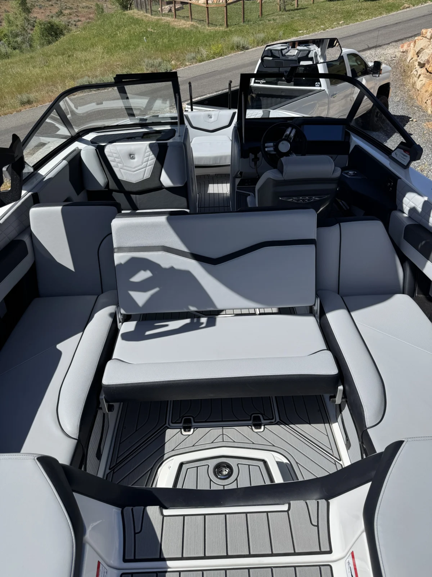 2024 Nautique G23 with Supercharged ZZ8S