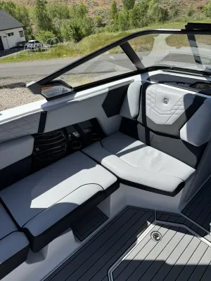 2024-nautique-g23-138817-image9.webp