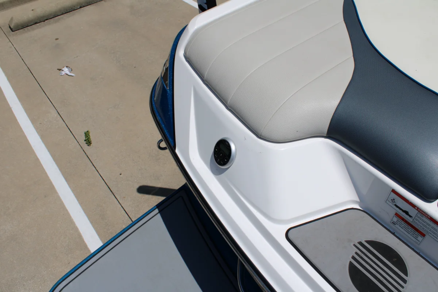 2011 Malibu 23 LSV