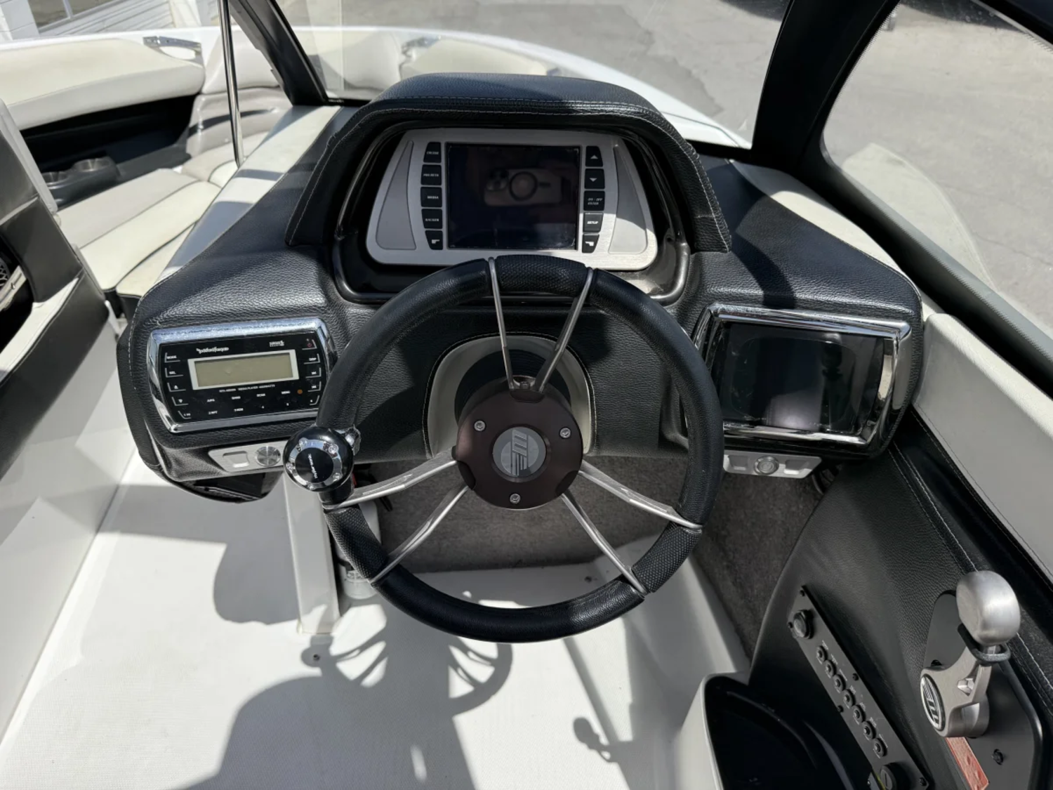 2014 23' Malibu Wakesetter 23 LSV Bowrider