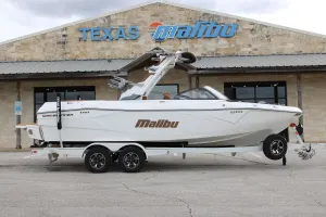 2026-malibu-wakesetter-23-lsv-138856-image0.webp