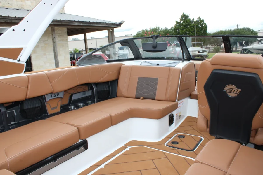 2026-malibu-wakesetter-23-lsv-138856-image15.webp