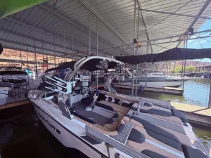 2022-mastercraft-xt22-138869-image4.webp