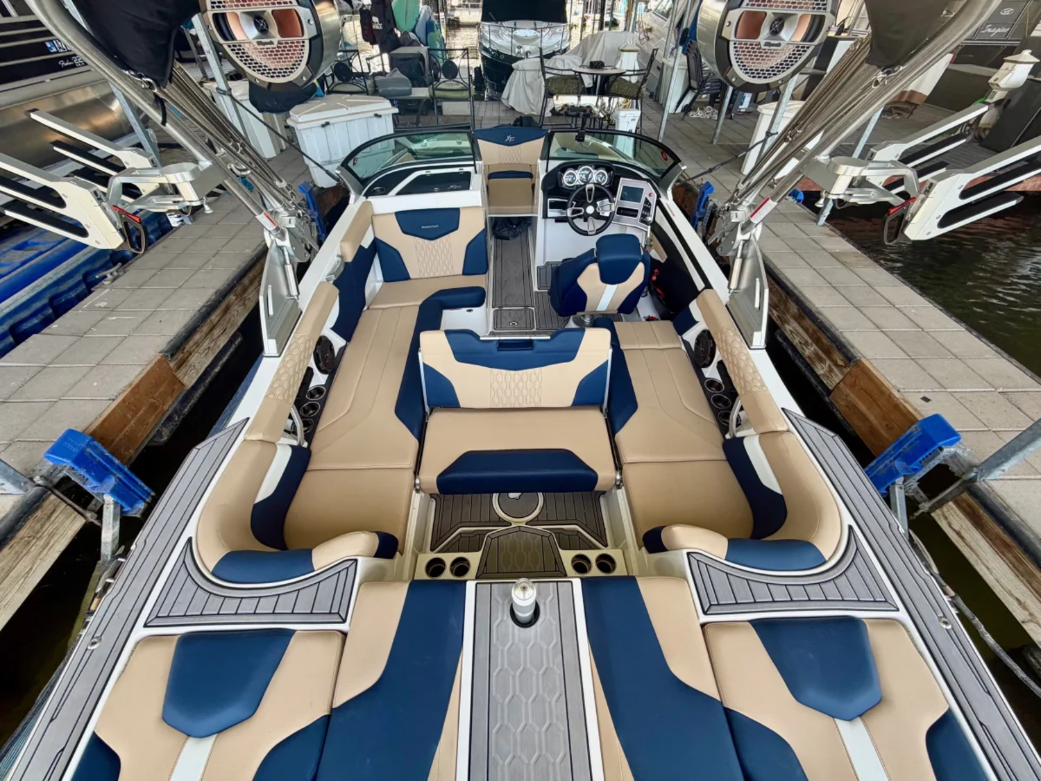 2022 Mastercraft Boats XT22
