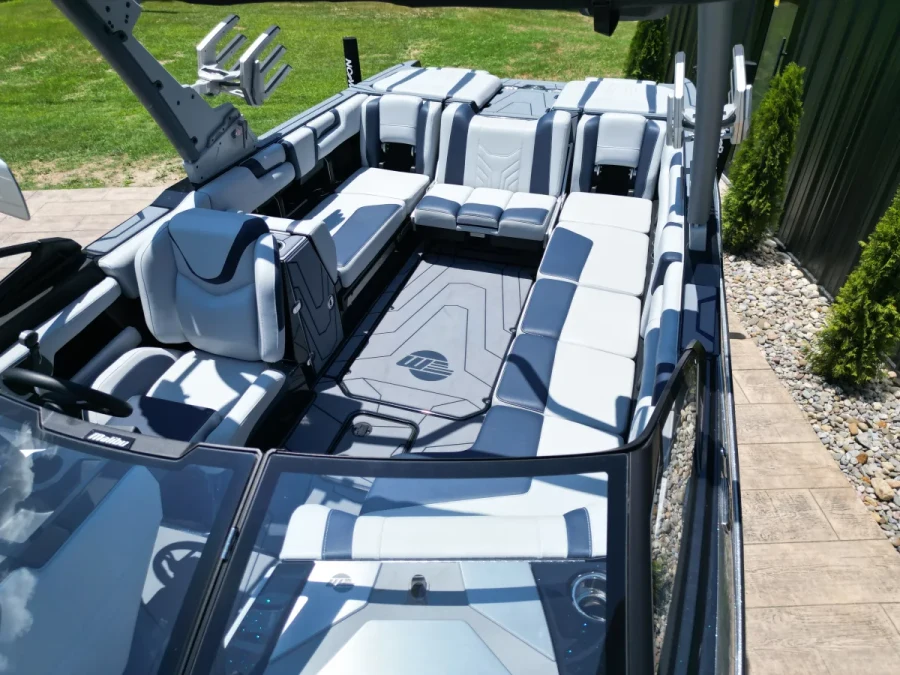 2025-malibu-wakesetter-25-lsv-138881-image10.webp