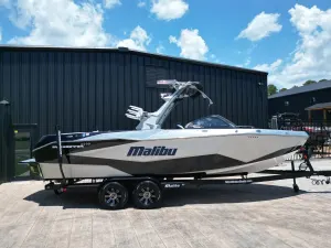 2025-malibu-wakesetter-25-lsv-138881-image2.webp