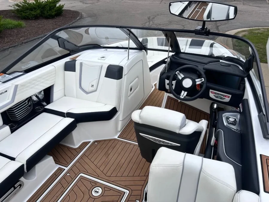 2020-nautique-g21-138884-image6.webp