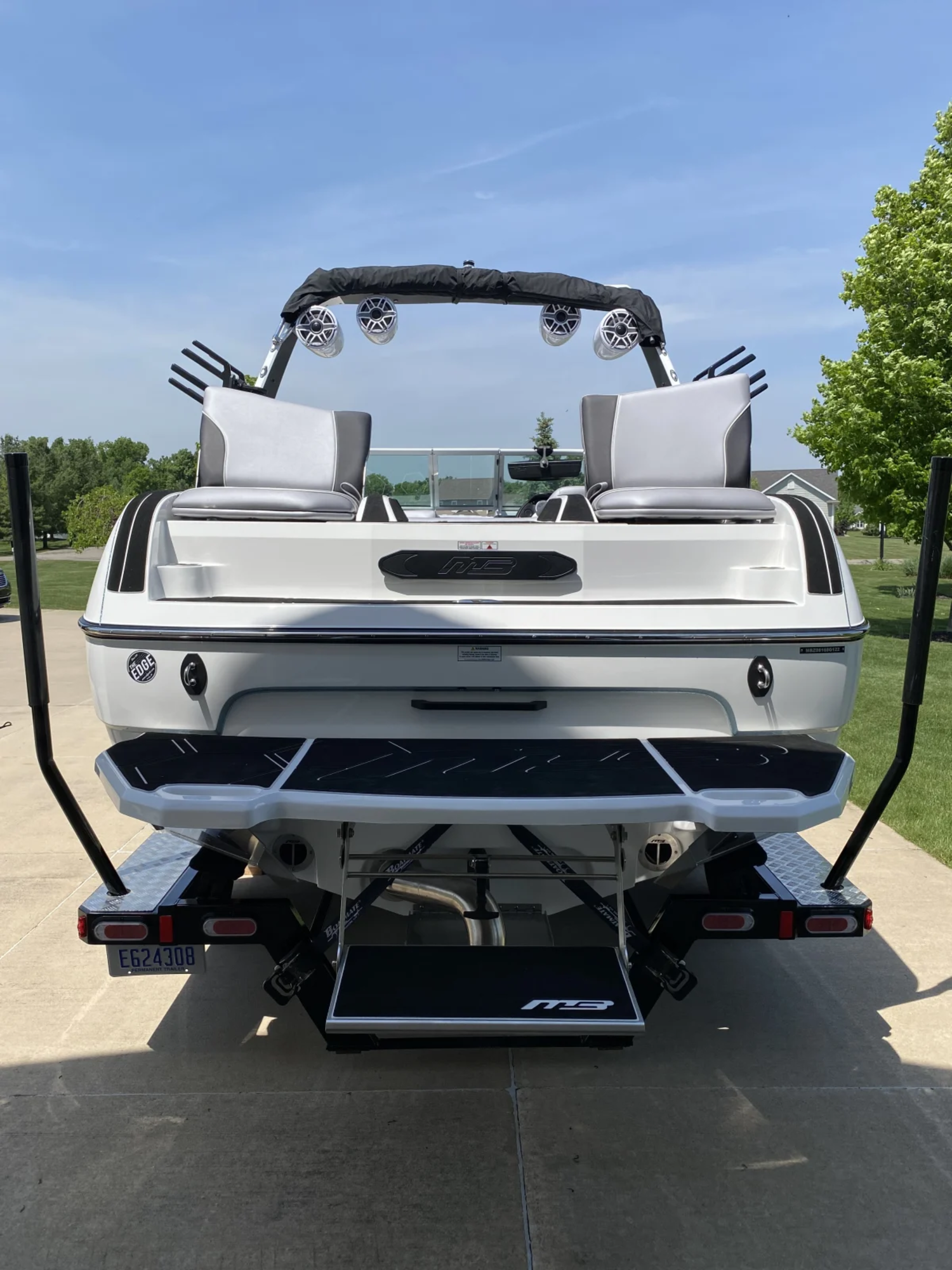 2022 MB Sports Boats F22 Tomcat Alpha