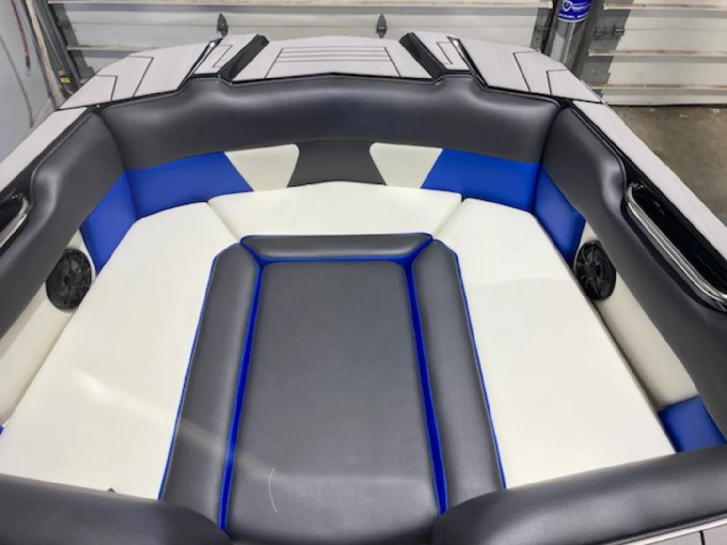 2021 Moomba 22' Max