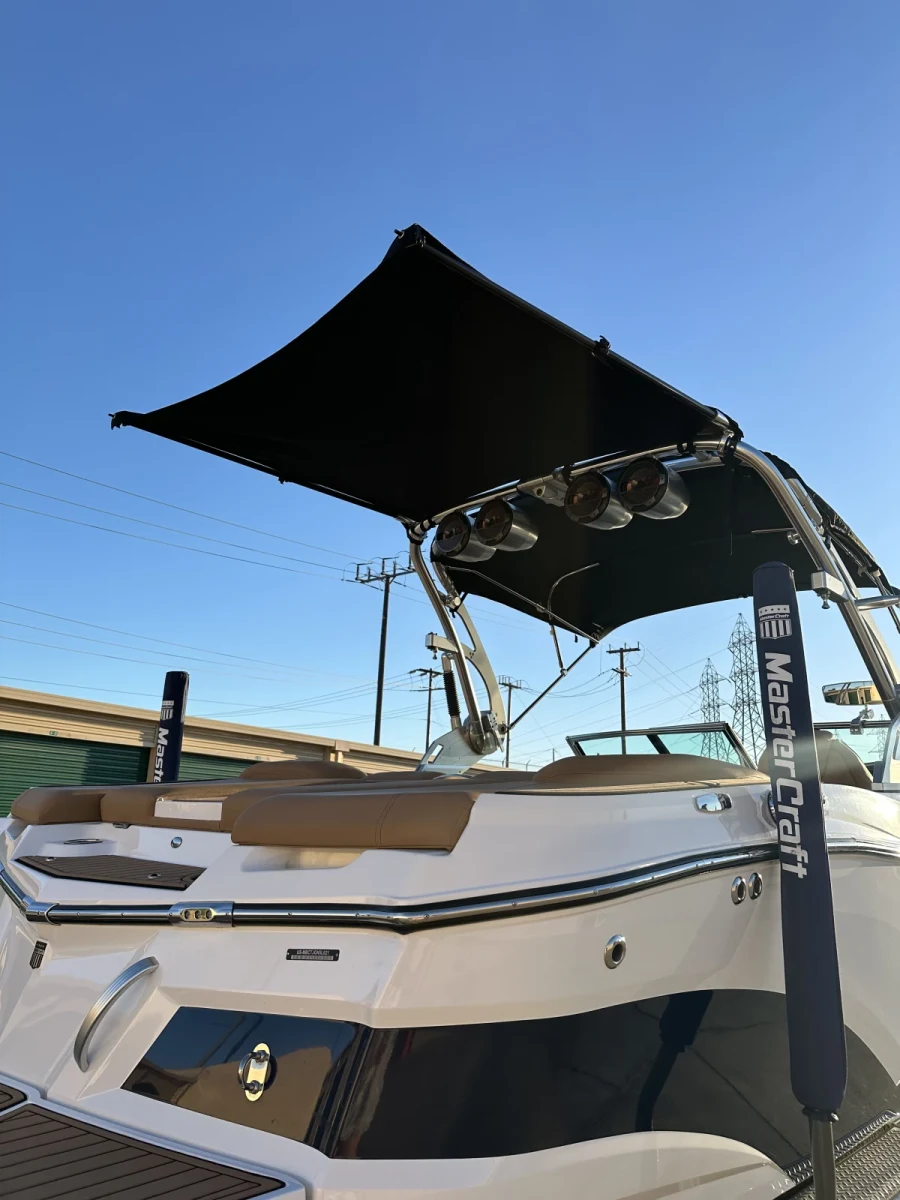 2021-mastercraft-xt22-138900-image14.webp