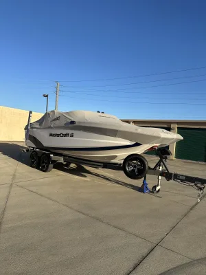 2021-mastercraft-xt22-138900-image17.webp