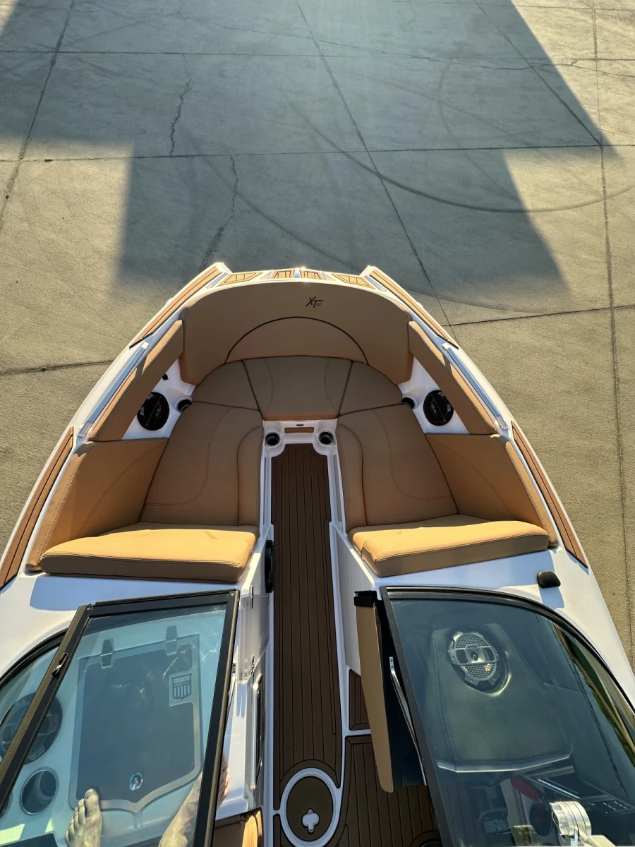 2021-mastercraft-xt22-138900-image9.webp