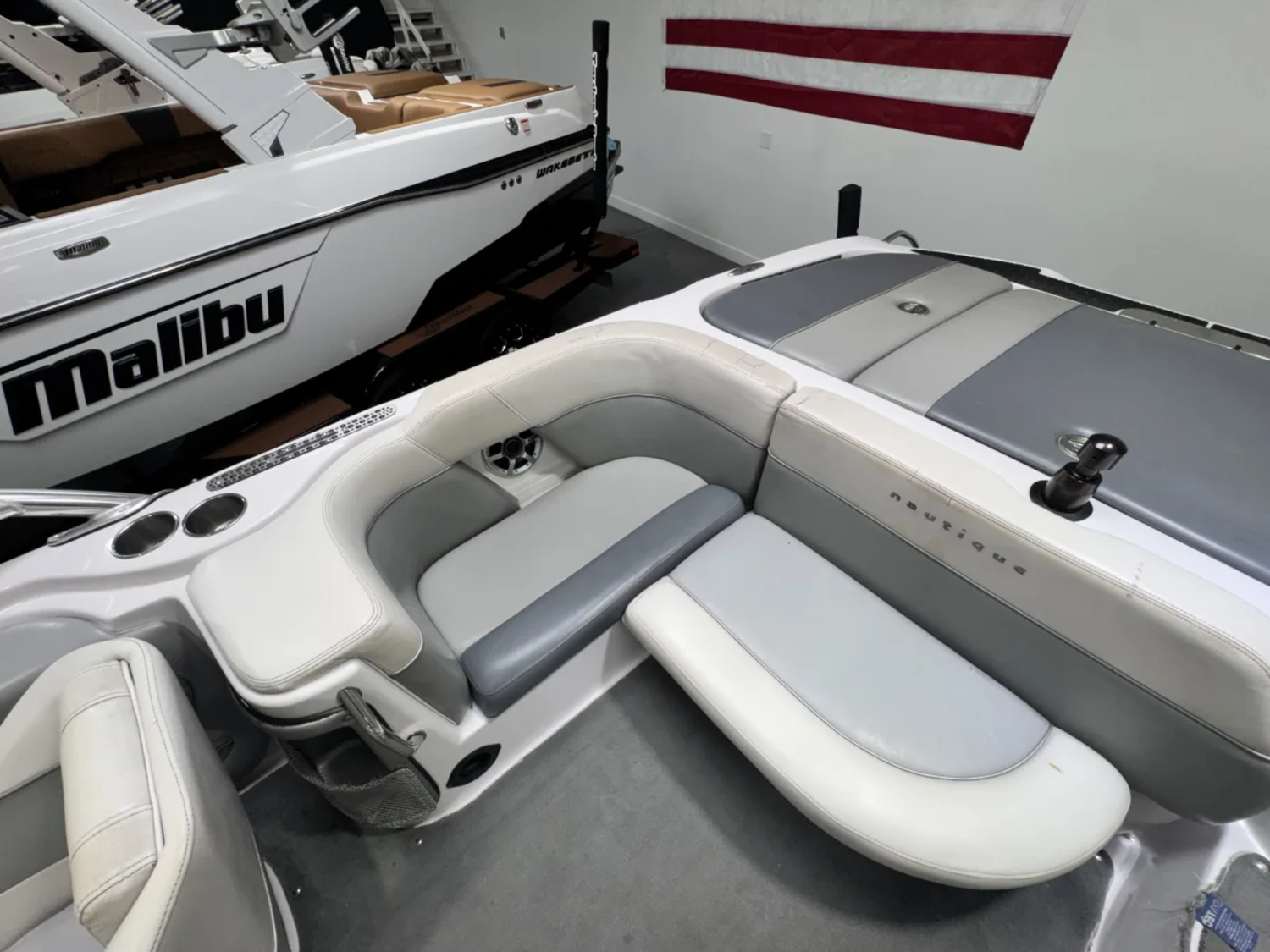2007 Nautique SV-211 Team Edition Surf Ready with Evolution Tabs