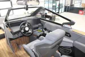 2025-nautique-g23-138914-image4.webp