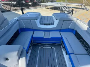 2025-nautique-g23-138918-image1.webp
