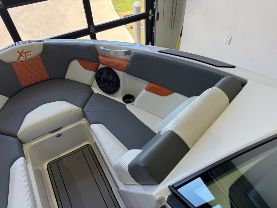 2023-mastercraft-xt22t-138933-image20