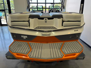 2023-mastercraft-xt22t-138933-image8
