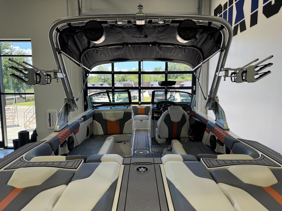 2023-mastercraft-xt22t-138933-image9