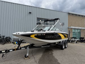 2011-mastercraft-x25-138945-image2