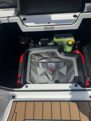 2023-nautique-g23-138976-image4.webp