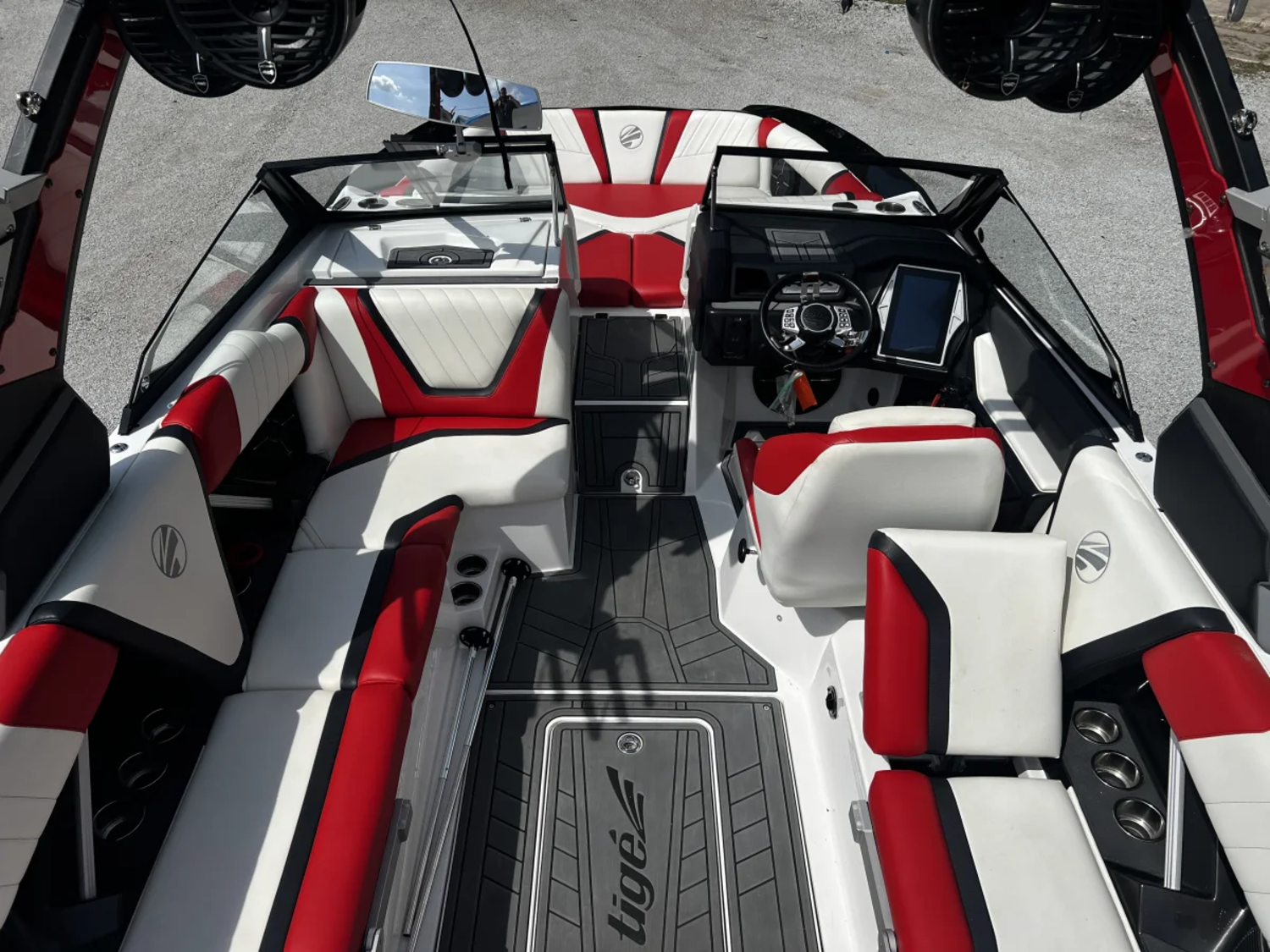 2021 Tige RZX23