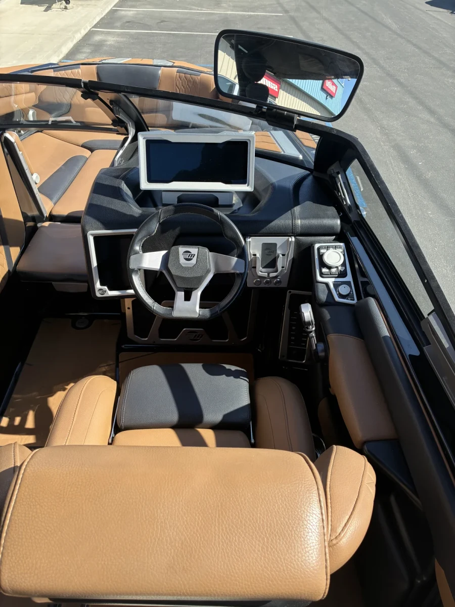 2020-malibu-m240-138982-image4.webp