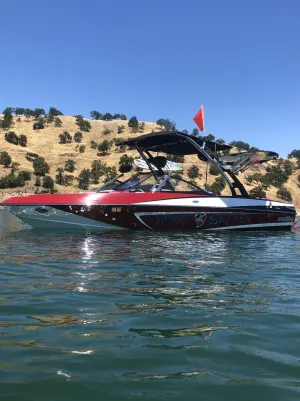 2012-malibu-wakesetter-vlx-138990-image0.webp