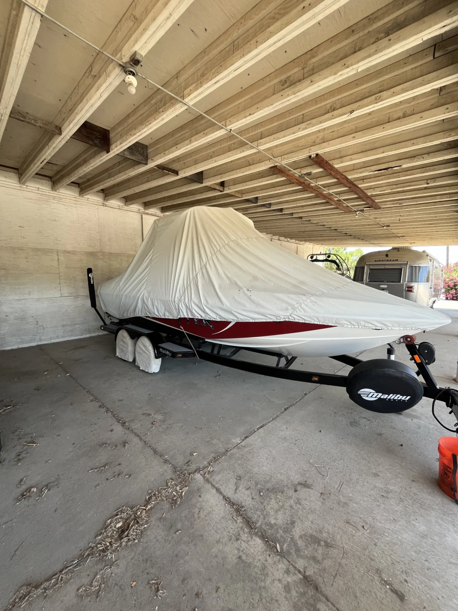2012 Malibu Wakesetter VLX