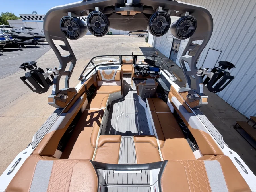 2021-nautique-g23-138991-image10.webp