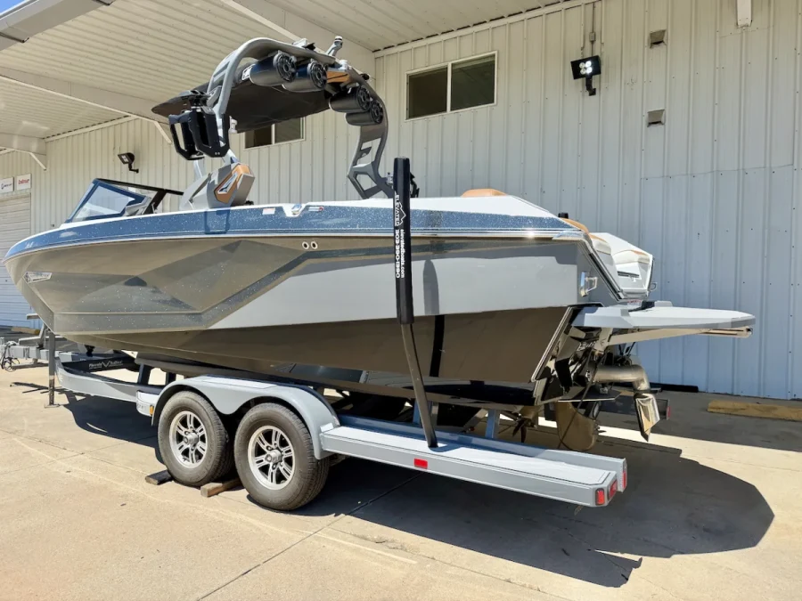 2021-nautique-g23-138991-image4.webp