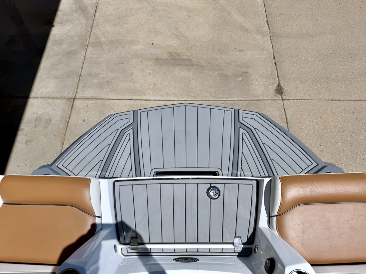 2021 Nautique G23