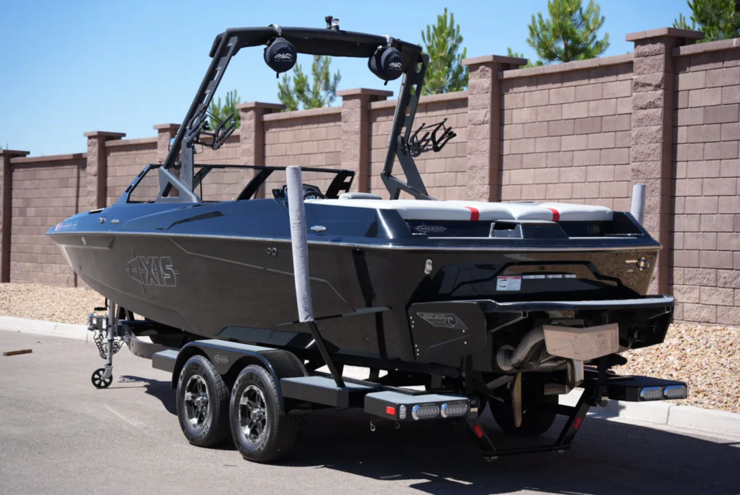 2019 Axis A22