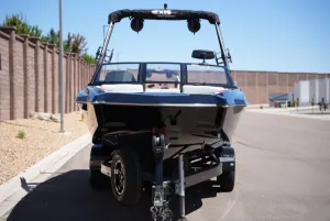 2019-axis-a22-138992-image7.webp