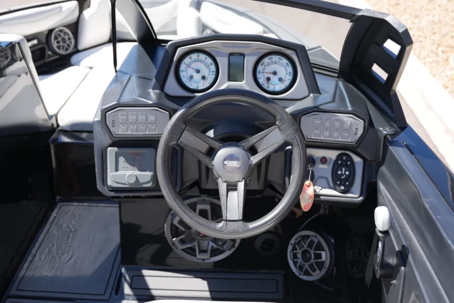 2019-axis-t22-138993-image13.webp