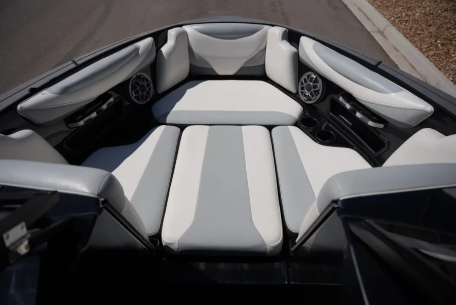 2019-axis-t22-138993-image8.webp