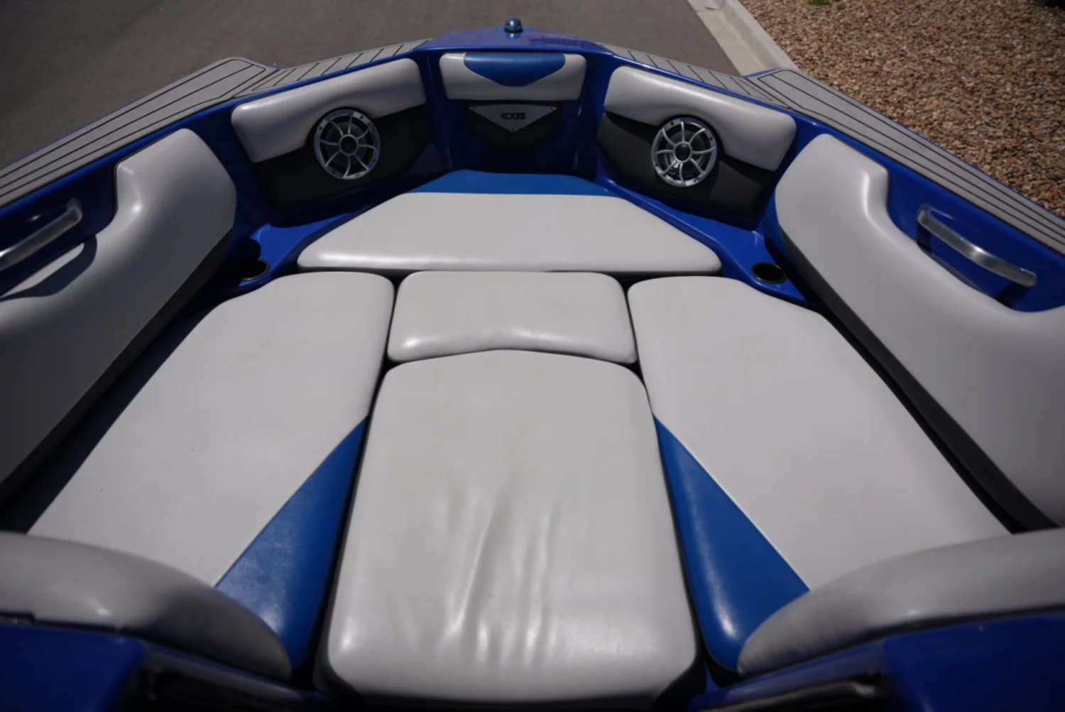 2015 Axis A24