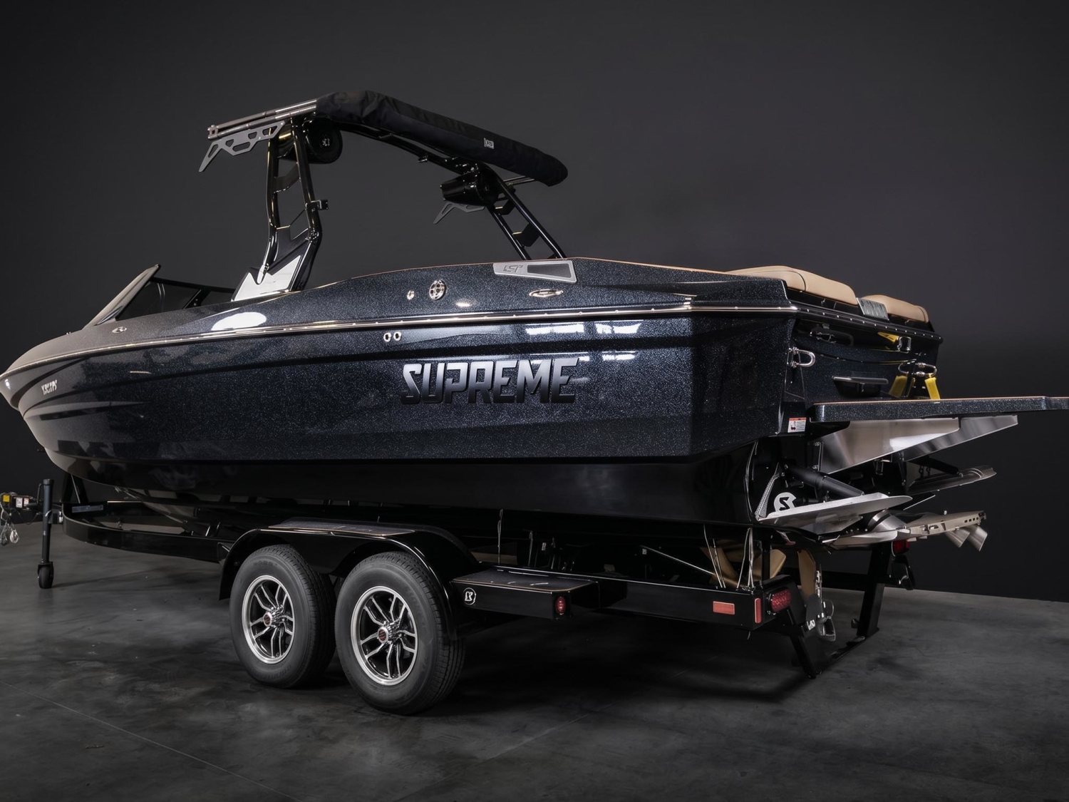 2026 Supreme Boats S240