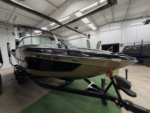 2025-mastercraft-xt23-139016-image13