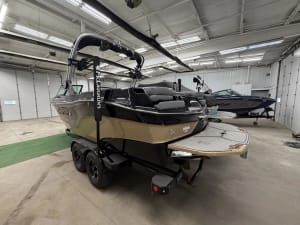 2025-mastercraft-xt23-139016-image6