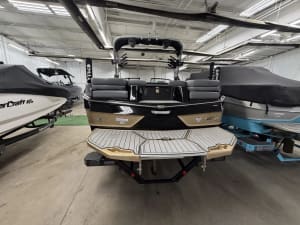 2025-mastercraft-xt23-139016-image8