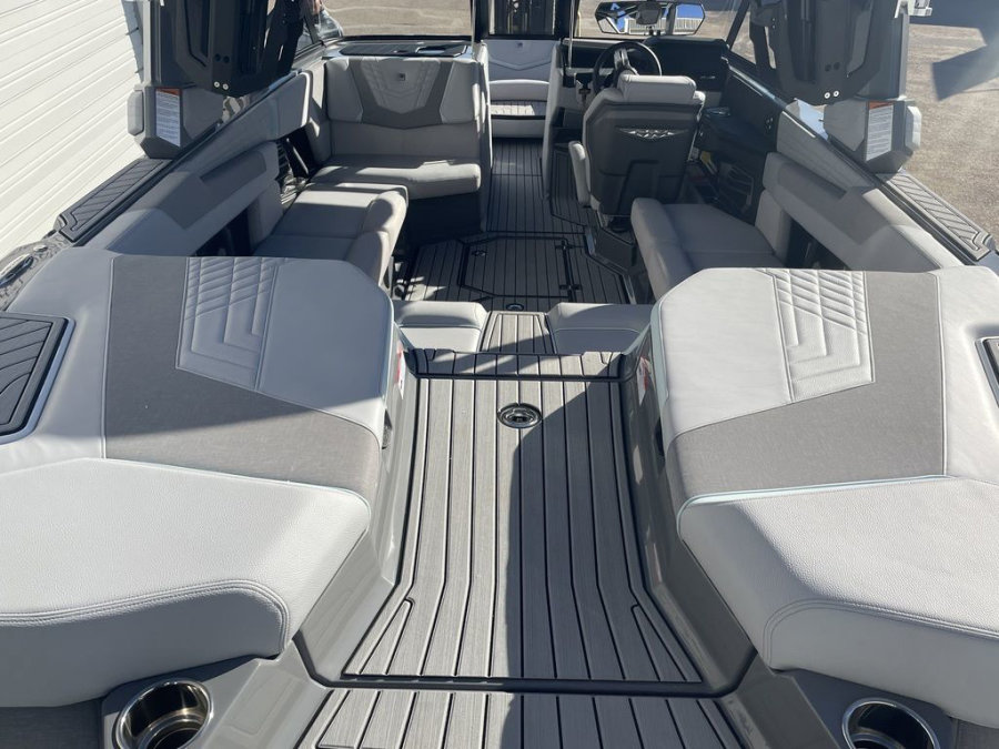2024-nautique-g23-139019-image5