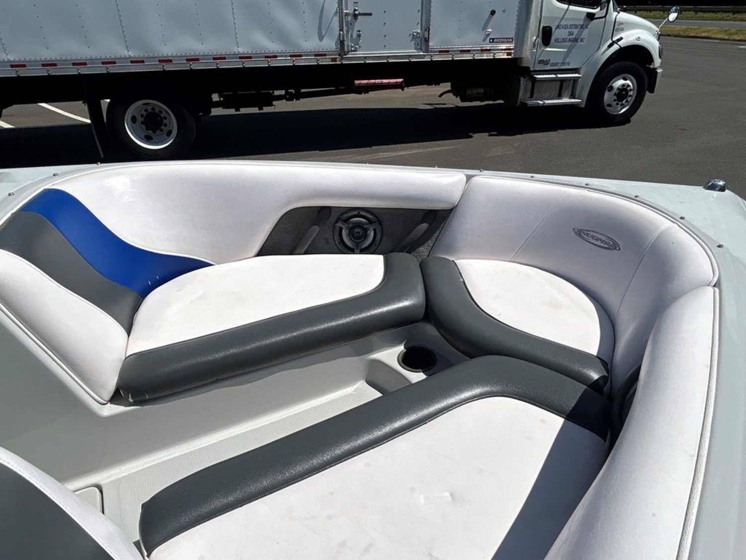 2006 MOOMBA Outback V