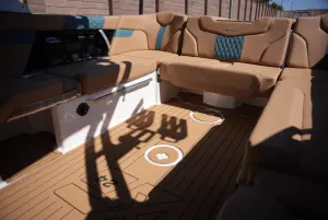 2026-mastercraft-xt24-139035-image12.webp