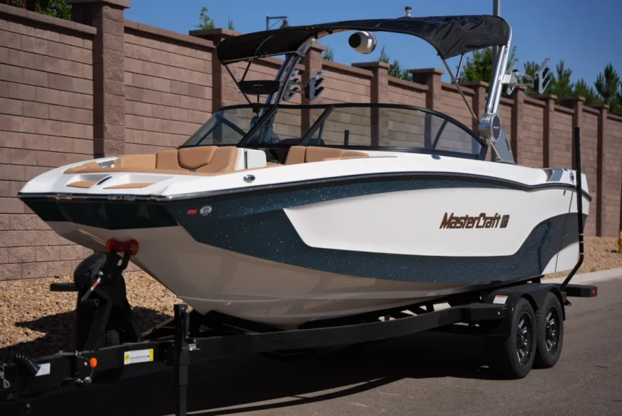 2026-mastercraft-xt24-139035-image7.webp