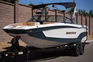 2026-mastercraft-xt24-139035-image7.webp
