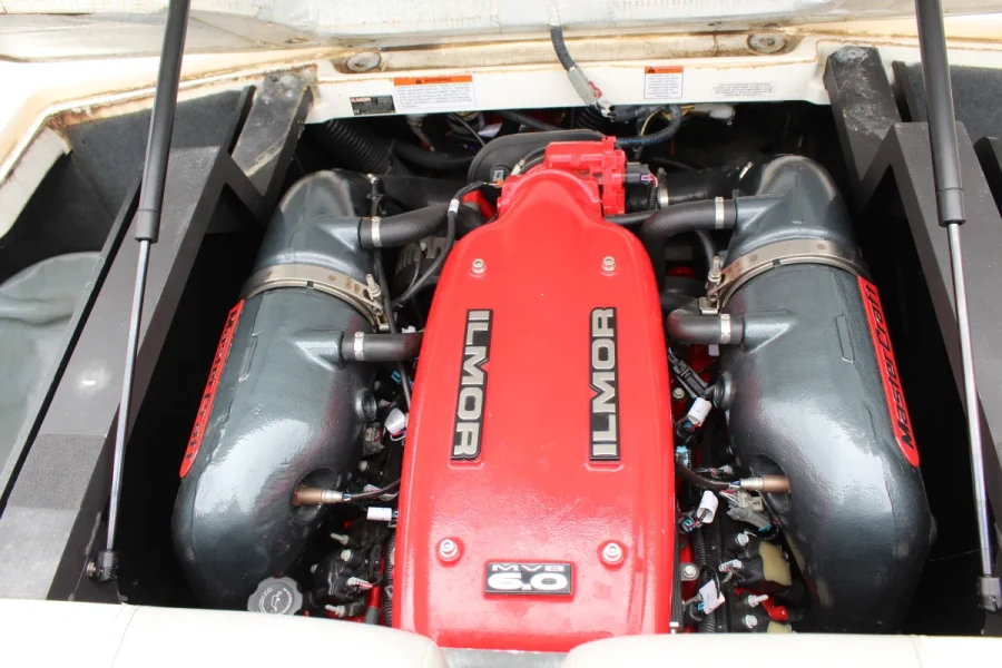 2014-mastercraft-x25-139037-image9_165144.webp