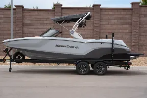 2026-mastercraft-nxt22-139039-image1.webp