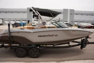 2026-mastercraft-nxt22-139039-image2.webp