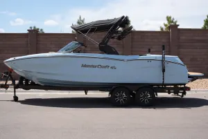 2026-mastercraft-nxt23-139040-image1.webp